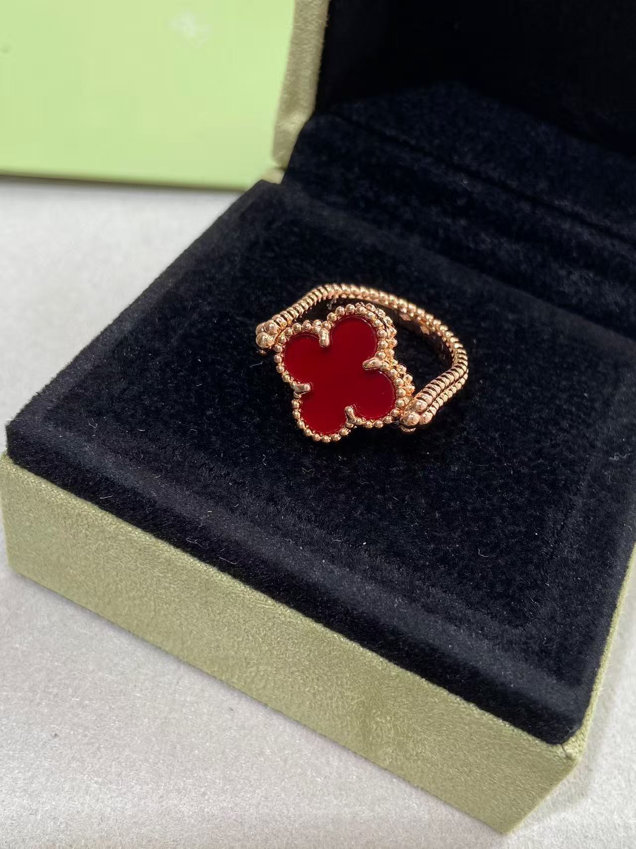 2 Color Simple and stylish new ring 1