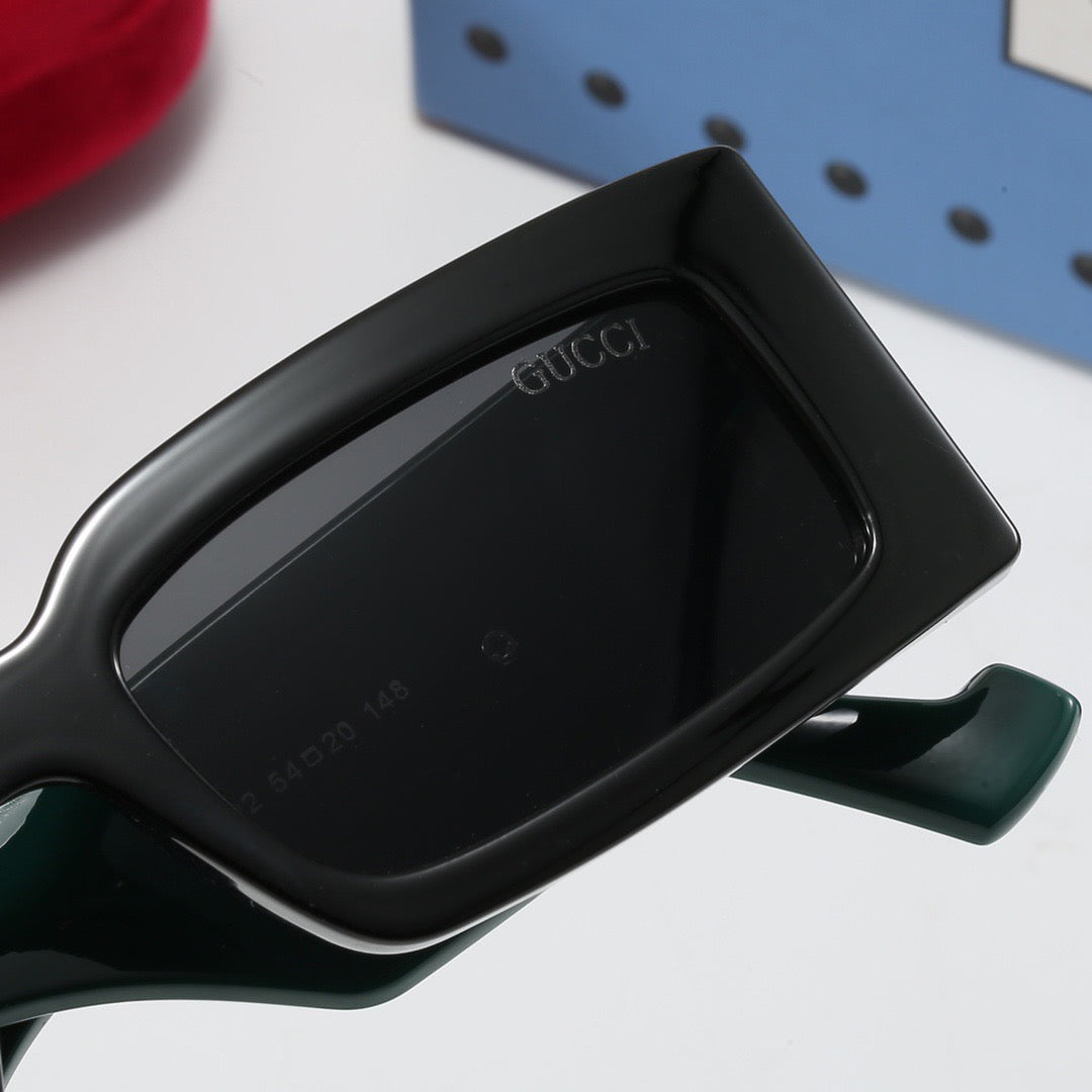 New Cat-Eye  Square Frame Sunglasses 3834