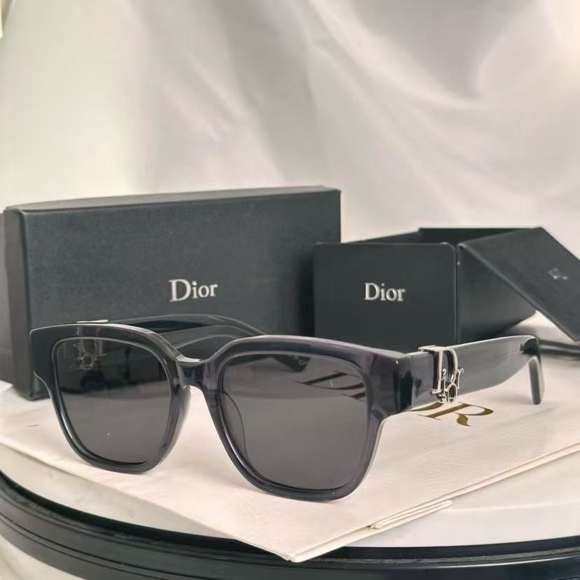 Fashion hot 8 color sunglasses