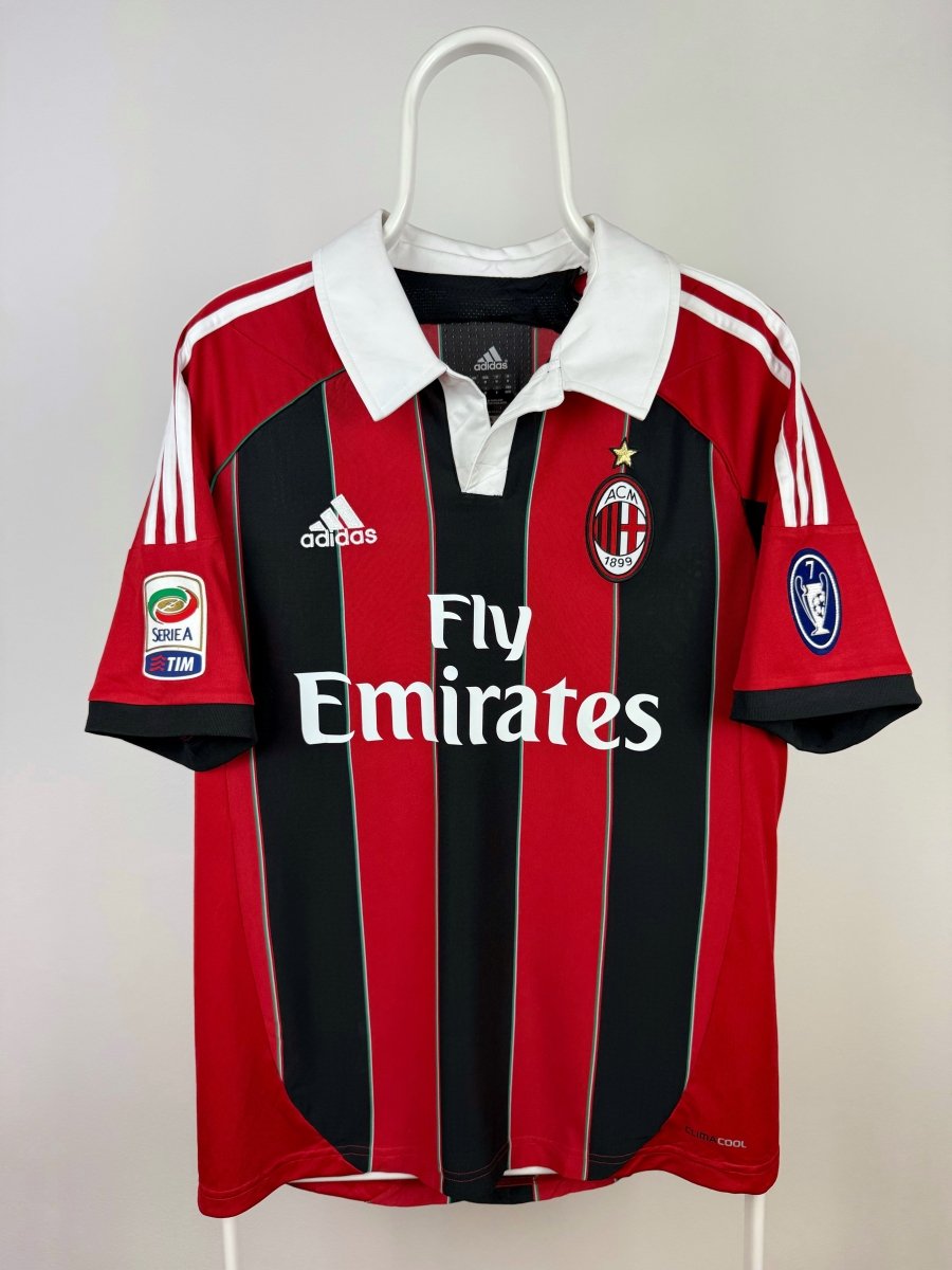 Gennaro Gattuso - AC Milan 2012/13 home shirt 🇮🇹
