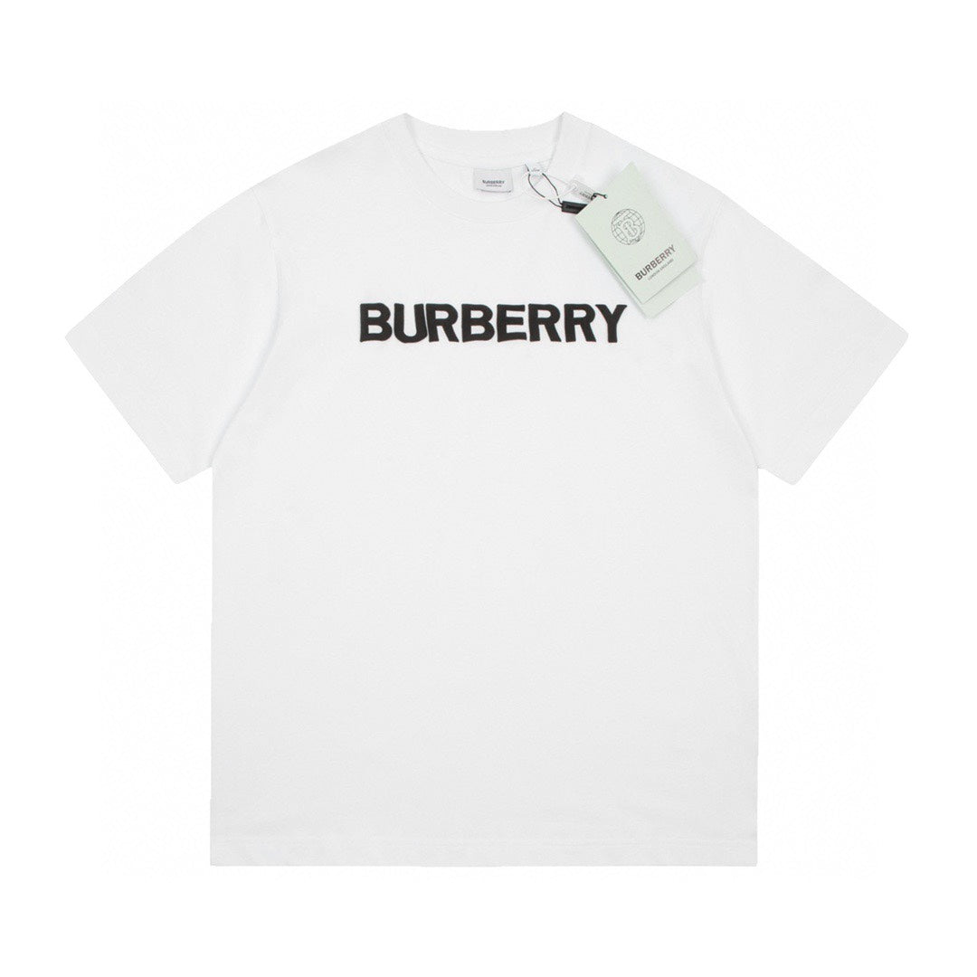 Foamed lettering cotton T-shirt