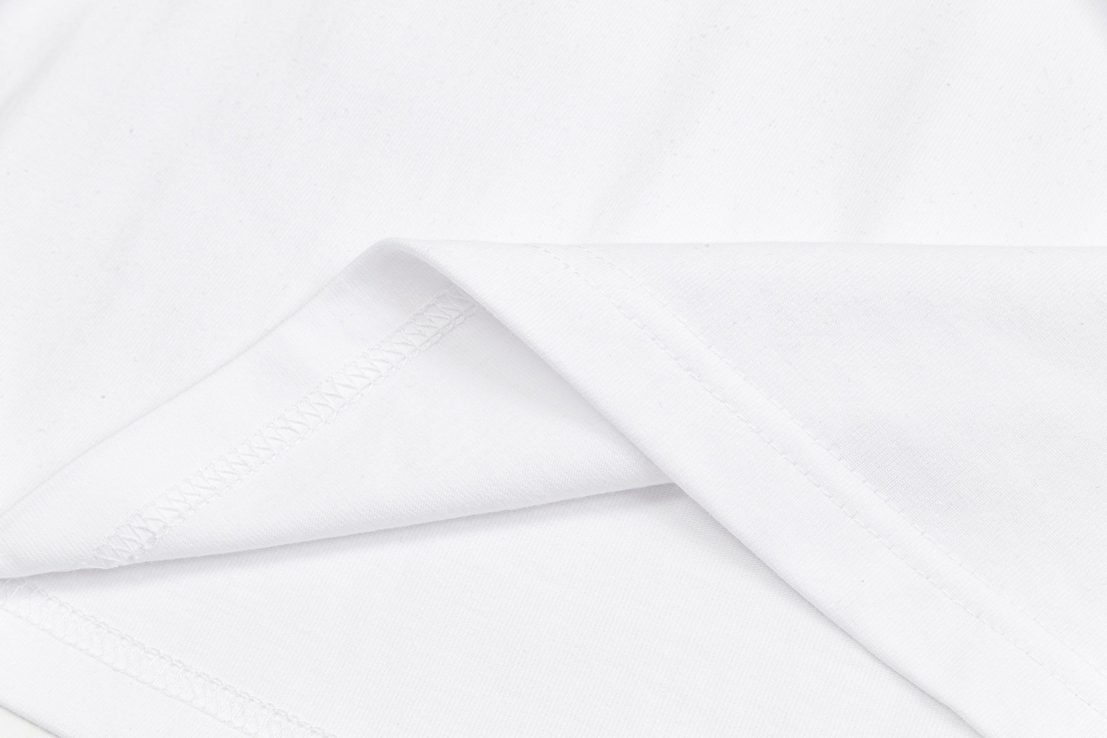 EMBOSSED PRINT COTTON T-SHIRT